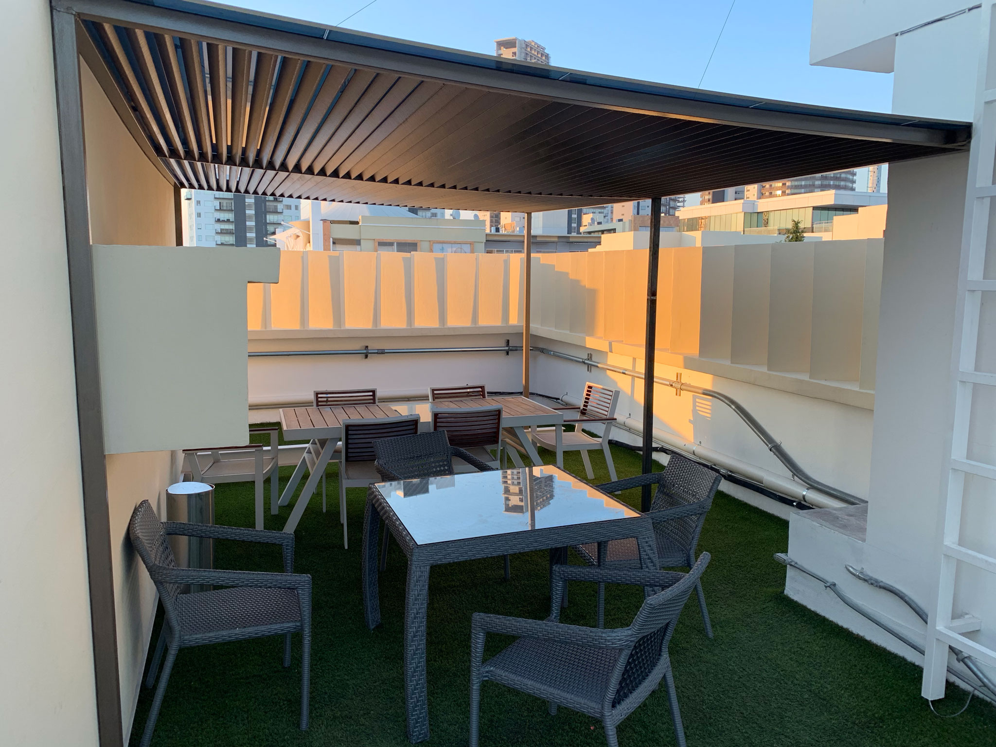 Punta PH2 | Business Center